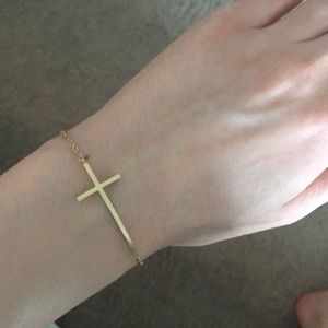 Side Cross adjustable gold bracelet